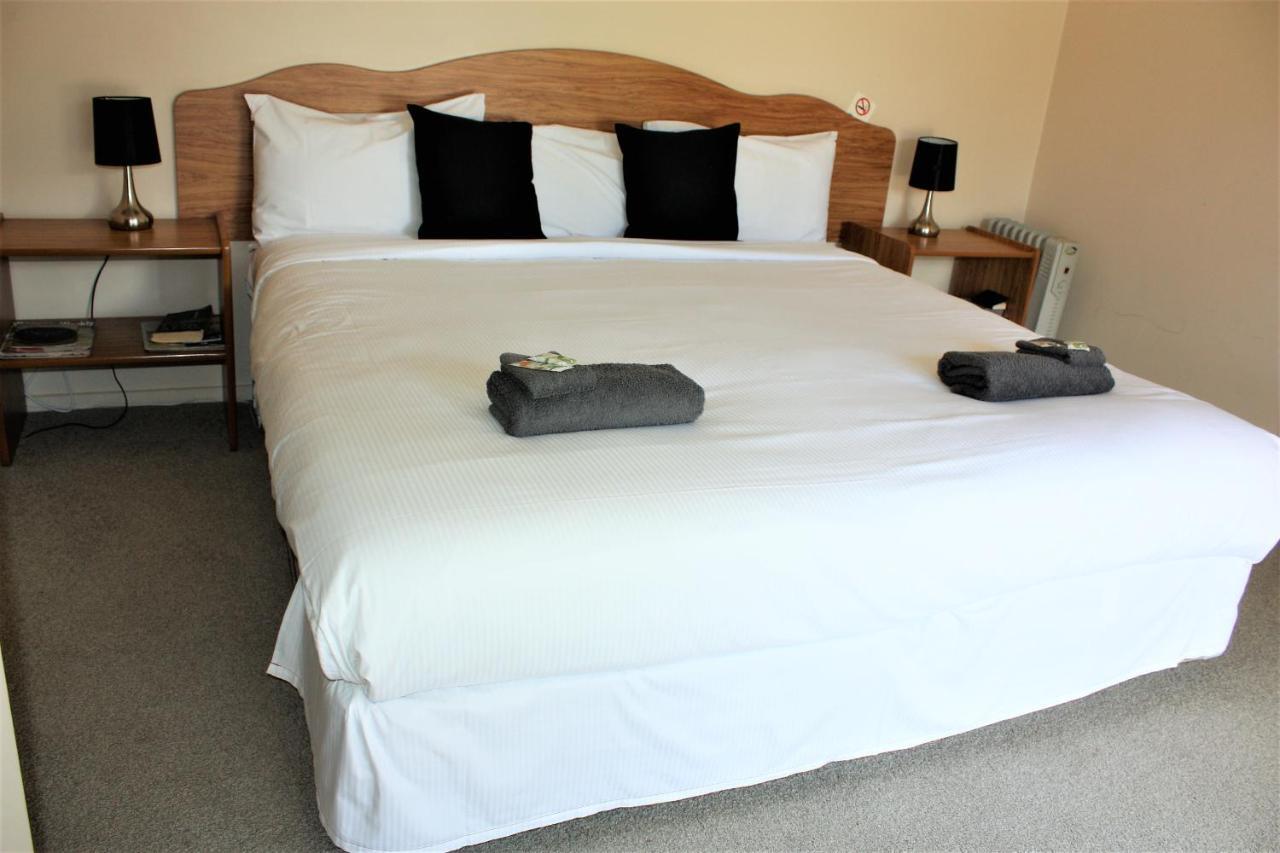 Owen River Tavern & Motels Luaran gambar